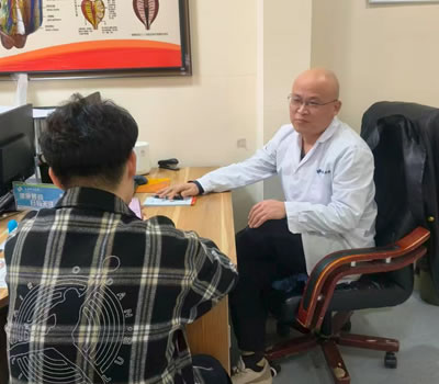 许昌市|男科医师高朋磊：守护男性健康，专业男科诊疗